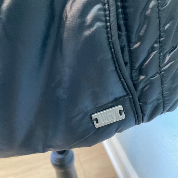 Lucy Puffer Vest Women’s Quilted Nylon Sleeveless Black Lightweight gym layer S - Picture 6 of 13